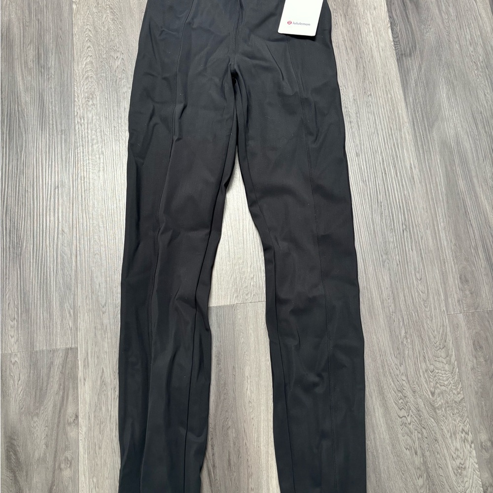 Lululemon pants /Wrinkle-free